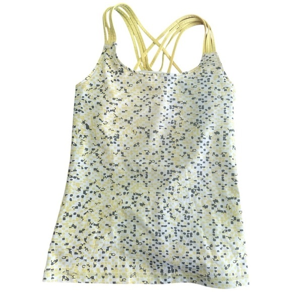 Activewear Bundle Calvin Klein, Exertek, Lions Den & Paradox Tops & Leggings - Picture 2 of 14